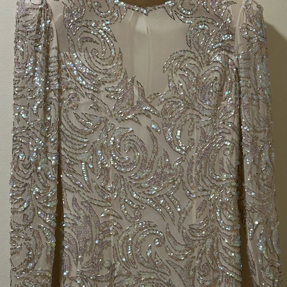 Vintage sequined beaded dress. 100%silk. This could be your wedding dress. - Picture 4 of 5